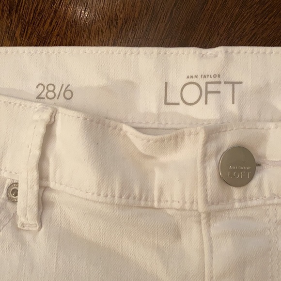 ANN TAYLOR LOFT shorts - Picture 4 of 5